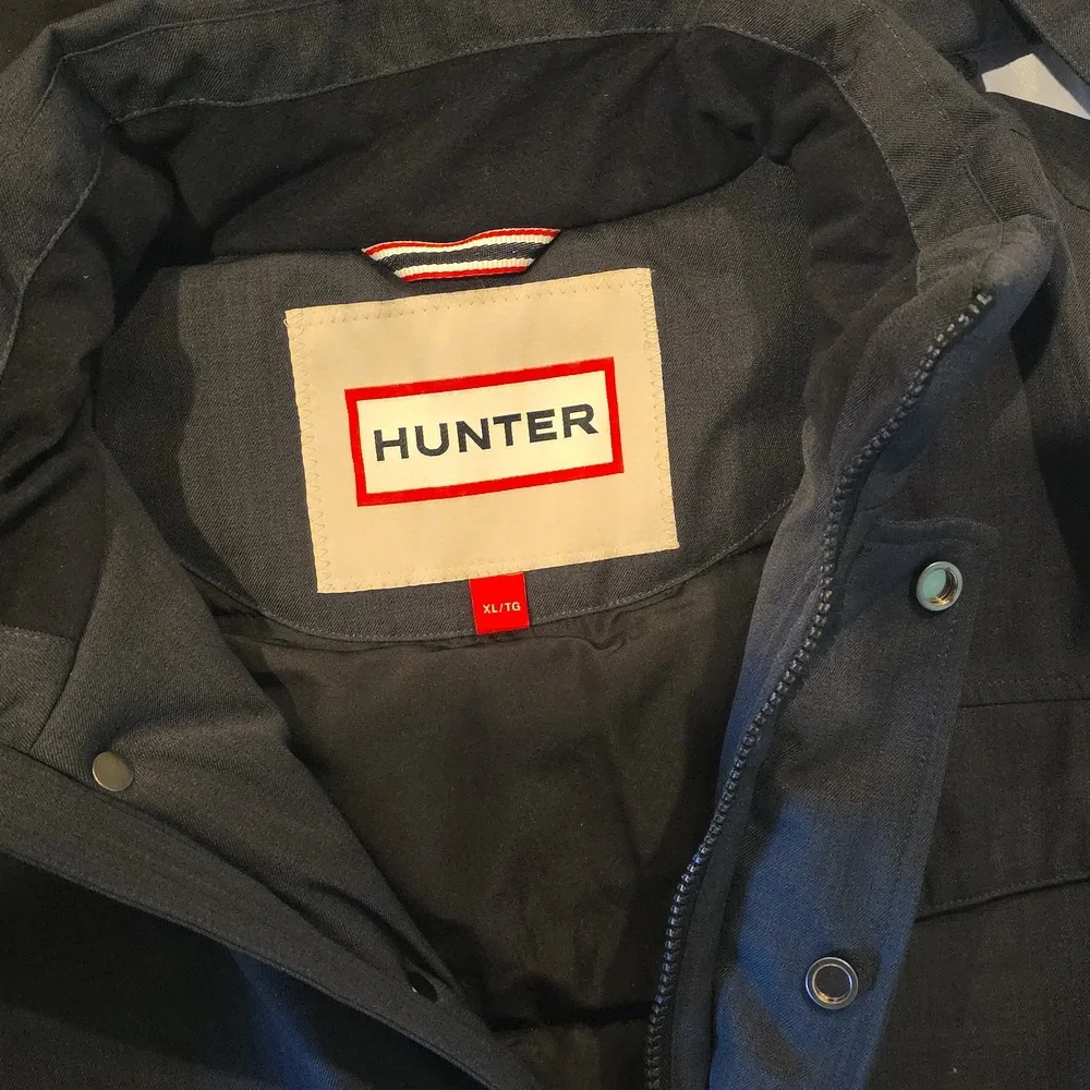 Hunter NWOT Men's Liverpool Y8121HUM Mid-weight Jacket Black Heather XL‎